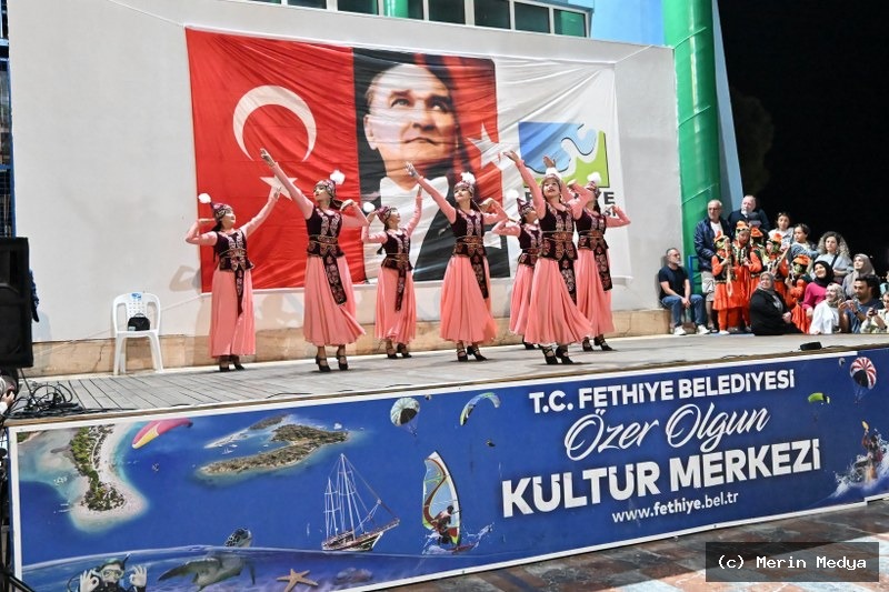 Fethiye'de 17. Uluslararası Halk Dansları ve Müzik Festivali Coşkuyla Gerçekleşti