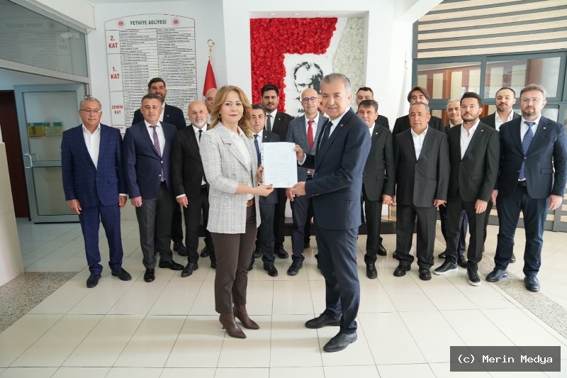 Fethiye Ticaret ve Sanayi Odası Yönetimi Mazbatasını Aldı